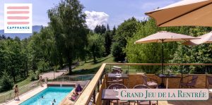 1 séjour en famille dans l'un des 80 villages vacances et hôtels-clubs Capfrance valeur 2 800 €
