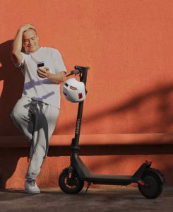 1 trottinette électrique Xiaomi